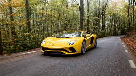 Lamborghini Aventador Top Speed Mph