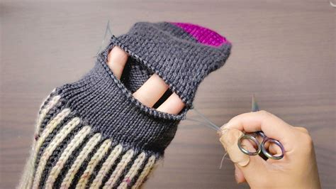 Afterthought Heel for Socks | Knitting Tutorial » School of SweetGeorgia