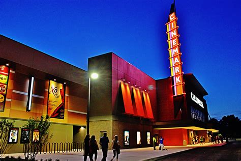 Cinemark | EMJ Construction