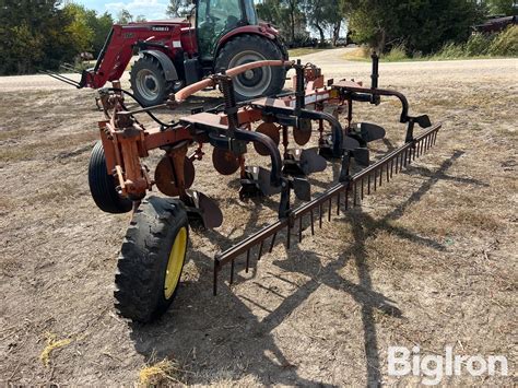 Allis-Chalmers 2000C Semi-Mounted Plow BigIron Auctions