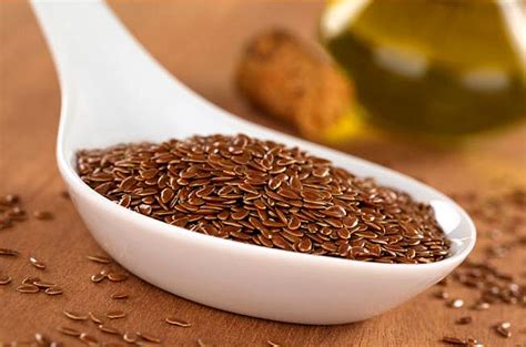 Fights Constipation, Strengthens Your Nails and Remove Cellulite With Flaxseed | BrightHealing.com