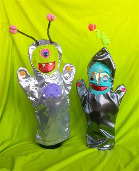 ALIEN PUPPETS | made by Julianne