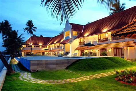 Best 10 Best Backwater Resorts in Kerala - Kerala Tourism