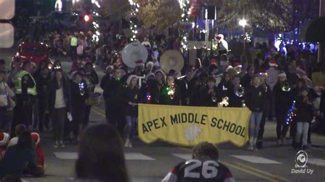 Apex Middle School Marching Band in the 2021 Apex NC Christmas Parade - YouTube