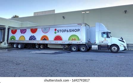 Stop Shop Supermarket Delivery Truck Parked Stock Photo 1692792817 | Shutterstock