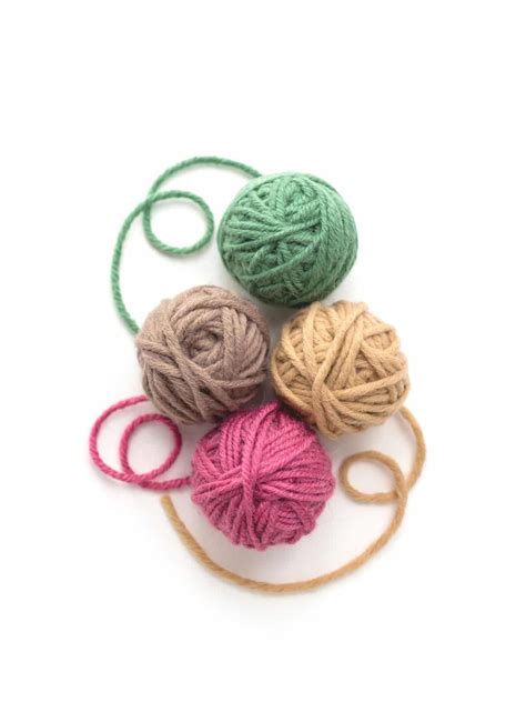 Different Types of Yarn: Explained - Easy Crochet Patterns