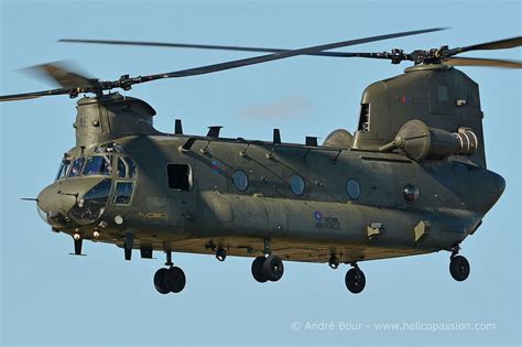 UK Royal Air Force CH47 Chinook helicopter, RIAT 2015, Photo : André ...