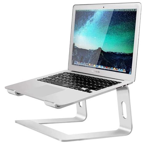 14 Best Desktop Accessories for Practicality & Fun (2021) - Worksion