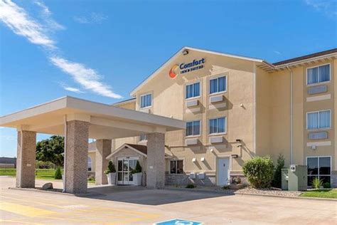 COMFORT INN & SUITES NEAR ROUTE 66 (Lincoln) - Hotel Reviews, Photos, Rate Comparison - Tripadvisor