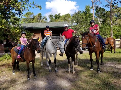 Horseback Trail Riding Florida - Sign Up Today | Pink Flamingo Stables