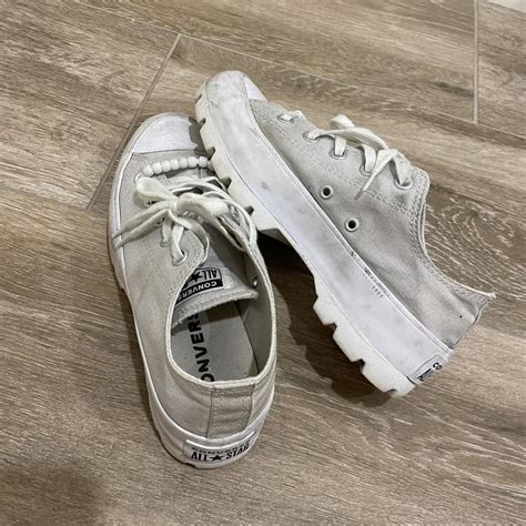 Converse Women's Grey and White Trainers | Depop