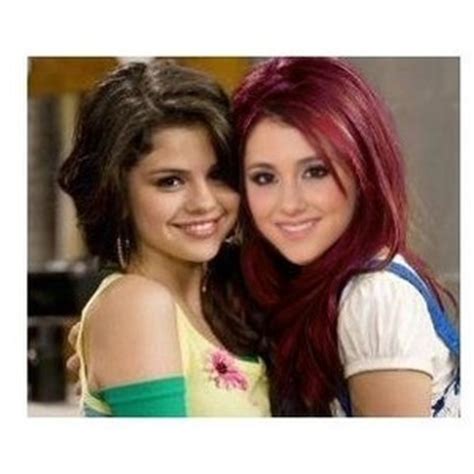 Ariana Grande Selena Gomez Friends