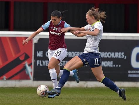 Aston Villa Women find hope with draw against West Ham - Under A Gaslit Lamp