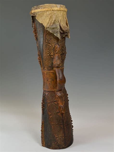 Fine New guinea kundu drum_SOLD - tribalartantiques.com