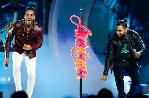 Romeo Santos & Aventura Reunite for Epic Billboard Latin Music Awards ...