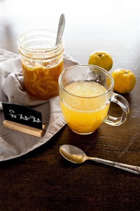 What Does Yuzu Taste Like? A Guide to This Japanese Citrus - Simply ...