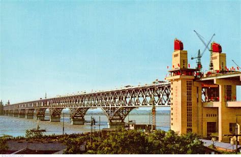 Nanjing Yangtze River Bridge, Yangtze River - China - Postcard - 19509