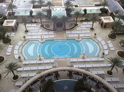 The Palazzo pool.