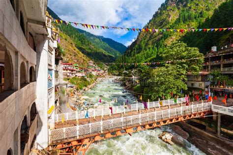 Gurudwara Shri Manikaran Sahib, India Stock Photo - Image of building ...