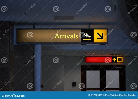 Arrivals airport sign stock image. Image of gate, interior - 197585437