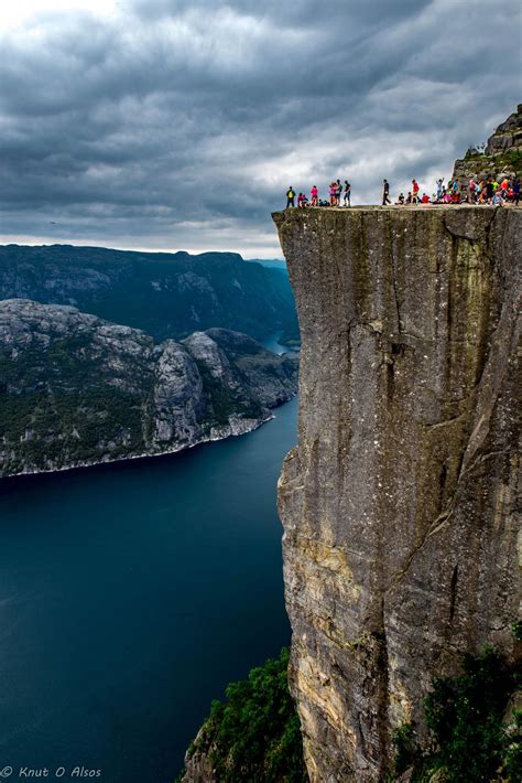 Preikestolen Pulpit Rock - Hiking to Pulpit Rock with Kids ...