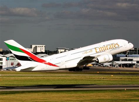 Emirates A380 take-off | Aviação, Aviao