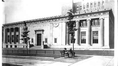 Then&Now: Wilmington Library 1925 and 2014