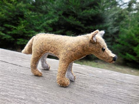 Small felt coyote, coyote soft sculpture, felt stuffed animal Sculpture ...