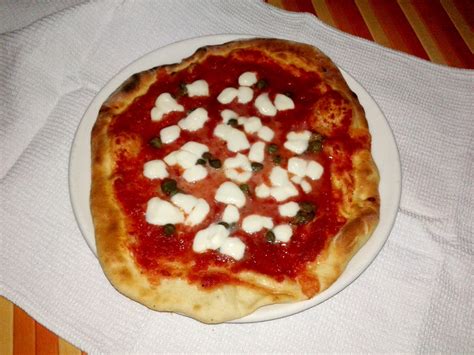 Busy mum's notes: Classic Italian pizza dough