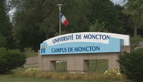 Université de Moncton students scramble to find housing | CBC News