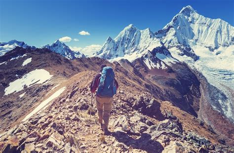 Premium Photo | Hiking scene in cordillera mountains, peru