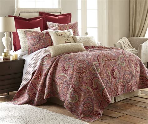 Levtex Home Spruce Red Quilt Set - King Quilt + Two King Pillow Shams ...