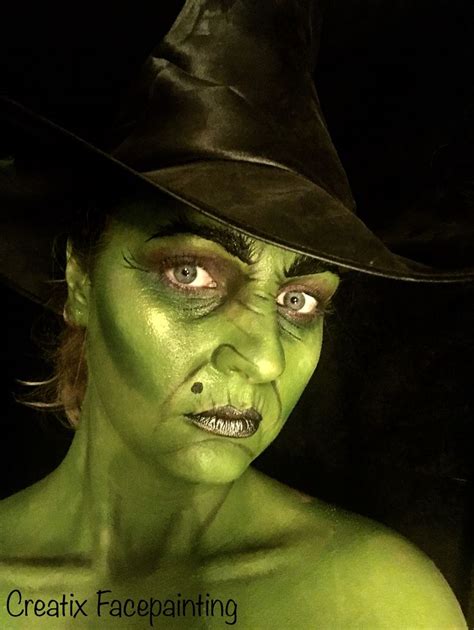 Green witch by Creatix Facepainting | Creative halloween makeup, Halloween looks, Face painting ...