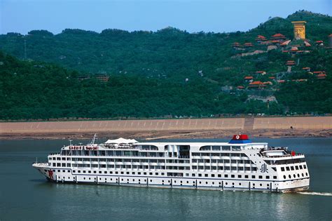 #YangtzeRiver #China | River cruises, Luxury cruise, Cruise