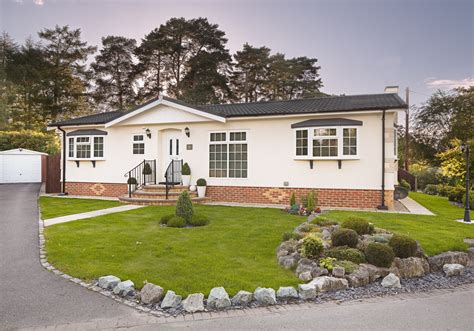 Warfield Park - Residential Park Homes in Berkshire, South East England