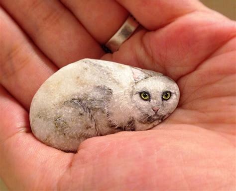 Stone Paintings Transform Rocks into Adorable Animals