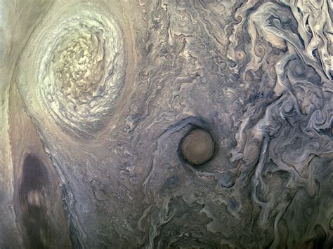 Jupiter's Great Red Spot Finally Gets Its Closeup, Thanks to NASA's Juno | WIRED