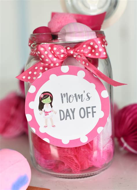 50+ Best Thoughtful Creative Mother's Day Gifts In A Jar | Cute mothers day gifts, Diy gifts for ...