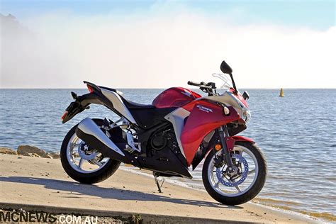 Honda CBR250R Review | MCNews