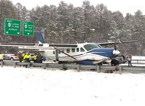 Plane makes emergency landing on road in US | NewsChain