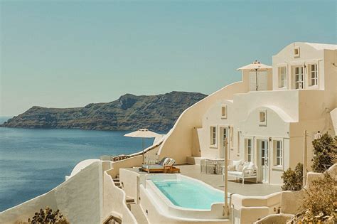 Best Wedding Venues in Santorini - Cinema of Poetry