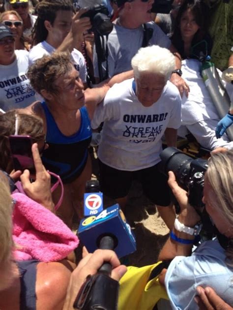 64-Year-Old Diana Nyad Completes 110-Mile Swim From Cuba To Florida | Diana nyad, Diana, Cuba