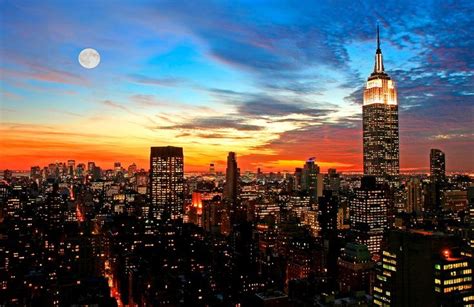 New York Sunset Wallpaper Mural | Murals Wallpaper in 2020 | New york sunset, City landscape ...