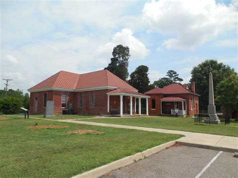 (Old) Charles City County Courthouse Square | Charles City, … | Flickr