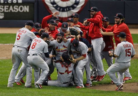 Cardinals Slug Their Way Into the World Series - The New York Times