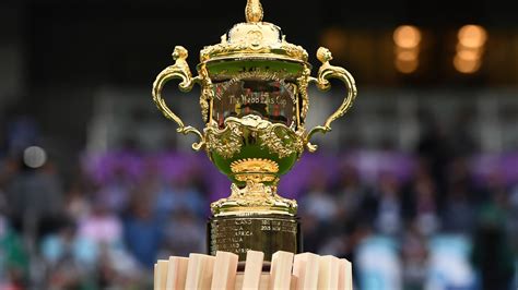 Who is presenting the Rugby World Cup trophy, and who handed it over at ...