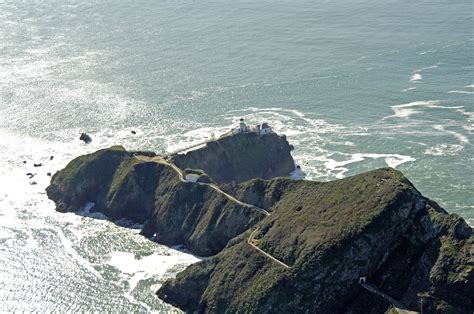 Point Bonita Lighthouse in CA, United States - lighthouse Reviews - Phone Number - Marinas.com