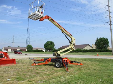 2017 JLG T350 TOWABLE BOOM LIFT AERIAL LIFT 35' REACH ELECTRIC ...