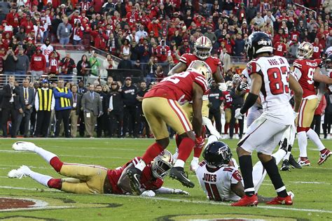 49ers lose in wild finish but end six-year playoff drought