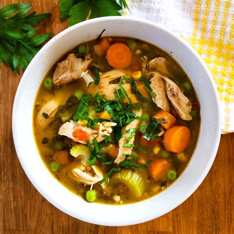 Chicken Vegetable Soup (Easy and Healthy) - Comfortable Food